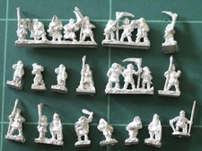 Kallistra 12mm Peasants x 25 (Hordes and Heroes Ancients) (MJE213)