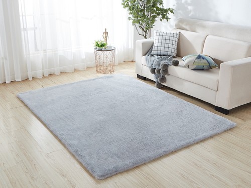 Luxurious faux fur rabbit rug - luxurious,
