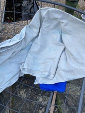 LASTOLITE CURTAIN BACKGROUND