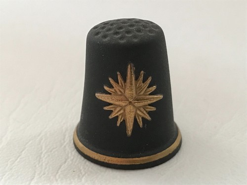 Wedgwood black basalt - black,