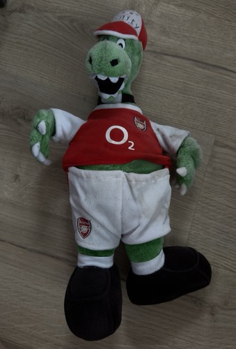Rare vintage arsenal - rare, mascot