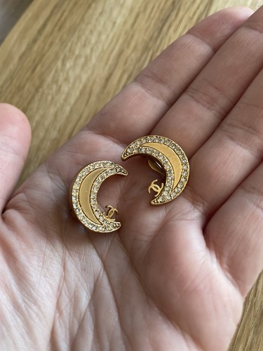 Crystal embellished chanel - embellished,