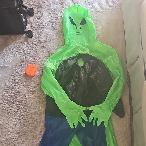 Inflatable halloween ailen - halloween,