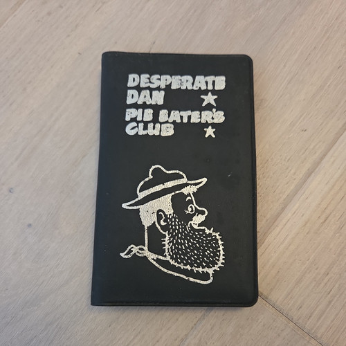 Desperate dan fan - dan, wallet
