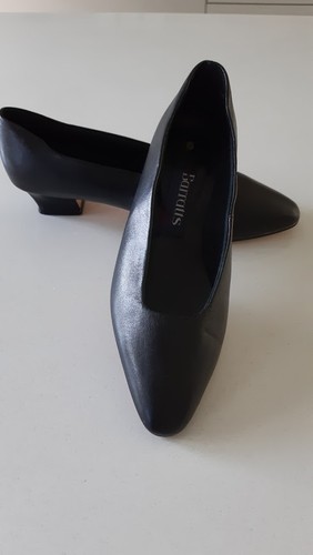 Size barratts black - size, 6