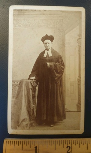 Anglican priest canterbury - priest,