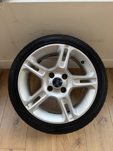 Ford fiesta zetec mk 7 - ford,