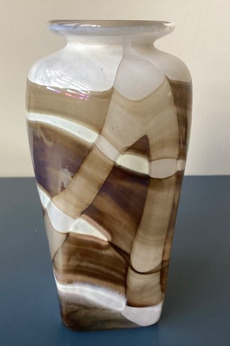 Studio glass vase appx 14cm - glass,