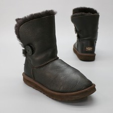 UGG Boots Ladies 6 Bailey