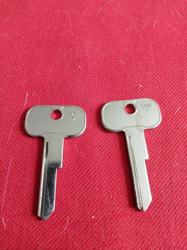 Silca uni7 key blanks - blanks, 2