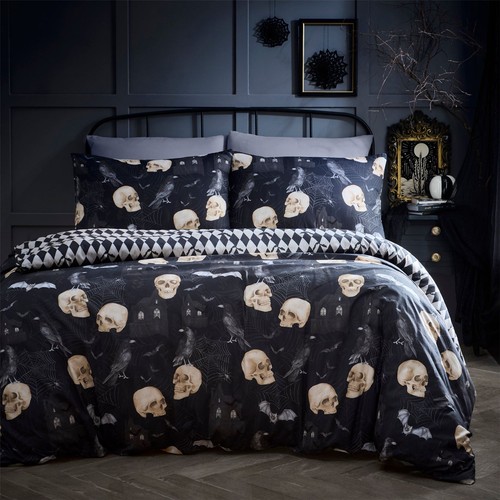 Gothic skulls halloween duvet - skulls,