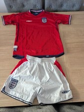 Vintage England Away Football Kit Age 9-10 Years Red Umbro Reversible