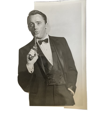 Robert vaughn the man - vaughn, from