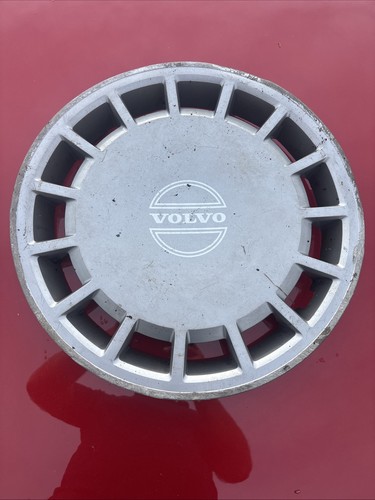 Volvo spoke wheel - 1,