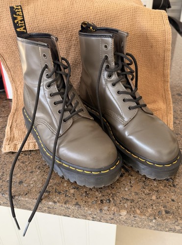 Doctor martens boots size - martens,