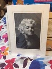 Marilyn Monroe Print New In cardboard Frame