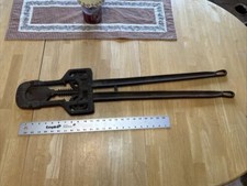 Vintage Cast Iron Bull Cattle Dehorning Horn Cutter Clipper 37" Elgin #2 Farm