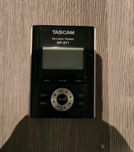 Tascam bt1 bass trainer - tascam,