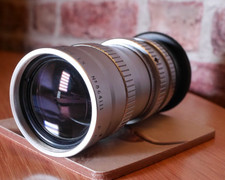 P. Angenieux Paris | F. 20-80mm Objektiv | 1:2.5 Angenieux-Zoom Type L5 Cinema