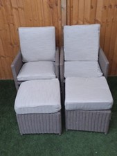 MODA Cubo 2x Cube Chairs & 2x