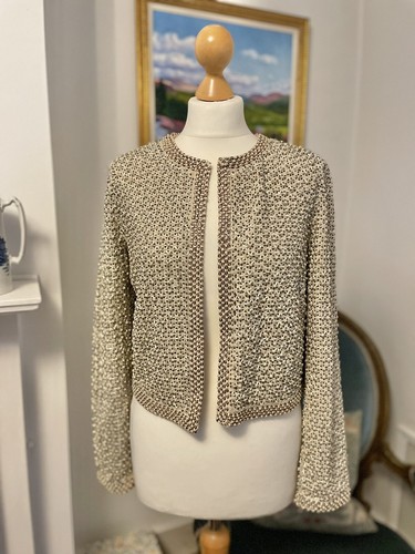 Manoush beige collarless - beige,