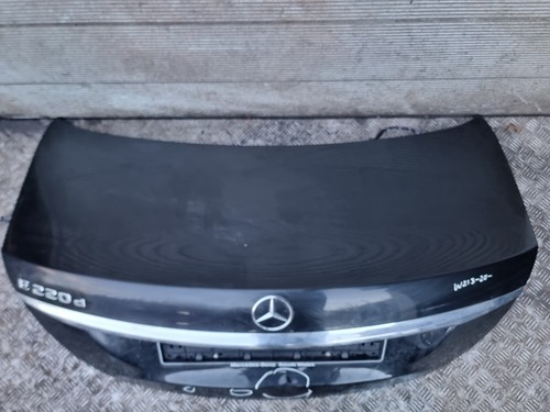 Mercedes e220 tailgate boot - e220,