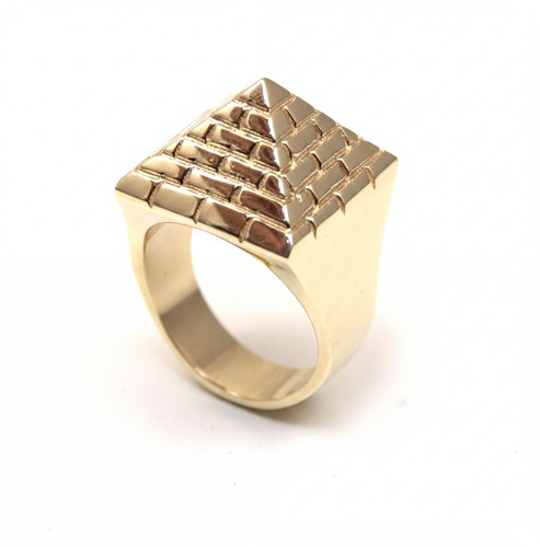 Pyramid ring heavy 54g - ring, solid