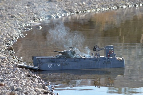 Navy lcm 3 landing - 1/16, us