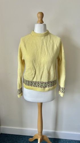 Vintage yellow wool knitted - yellow,