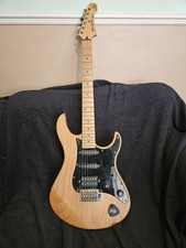 Yamaha Pacifica 112MX Natural with black scratch plate (Extremely rare)