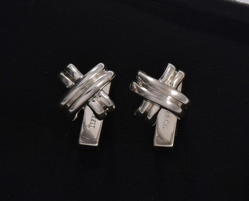 Tiffany silver signature - &,