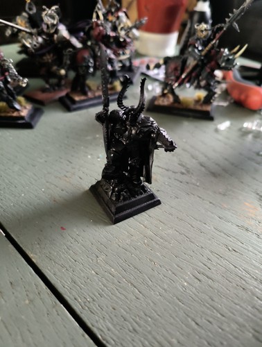 Warhammer old world - world,