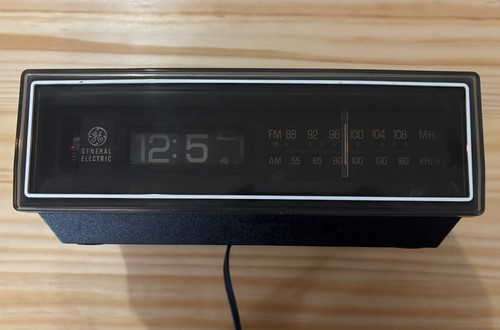 Vintage 4305b flip - ge, clock
