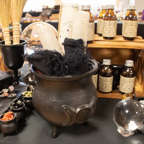 Extra huge cast iron - cast, cauldron