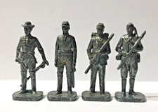 Soldatini children metal figures series Sudisti ferro patent