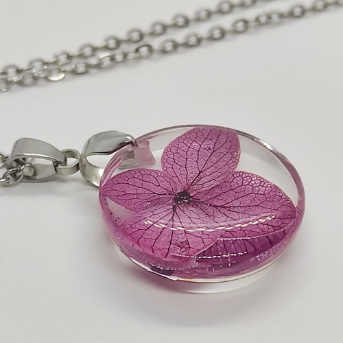 Purple hydrangea necklace