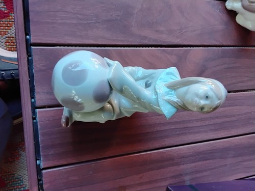 Lladro girl with ball - ball", clown
