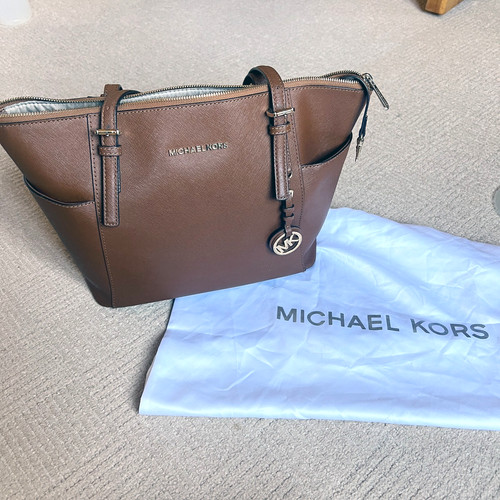 Michael kors leather medium - leather,