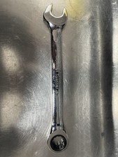 Halfords Advanced 18mm Ratchet Spanner