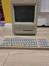 Apple Macintosh SE 1/20 with Keyboard. *Please Read*