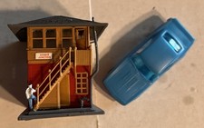 POLA N Scale Signal Tower &