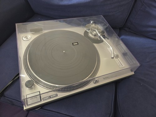 Technics 1200mk2 turntable - technics, sl-1200mk2