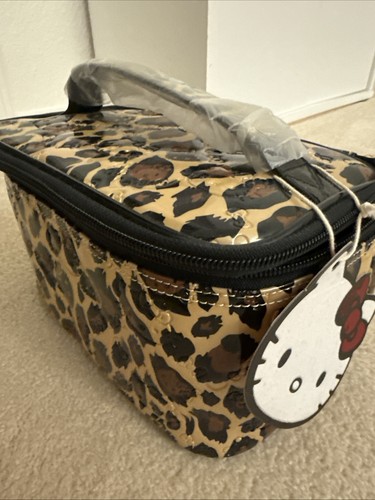 Sanrio loungefly hello kitty - loungefly,