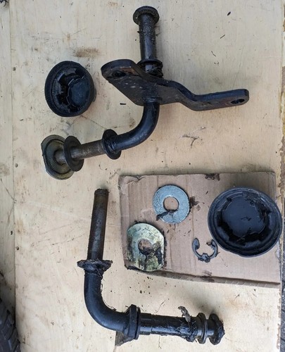 Front stub axles - axles, for