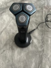 Philips Series 7000 Wet and Dry Electric Shaver