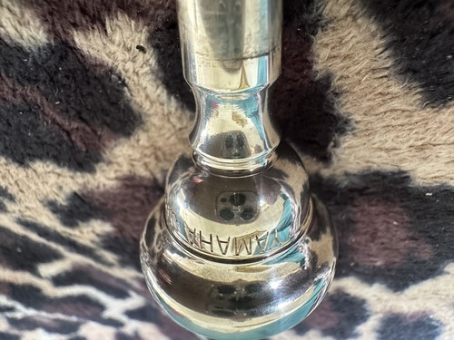 Yamaha 11e4 cornet mouthpiece - ,