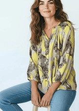 TUCKER PUFF SLEEVE SZ P BLOUSE