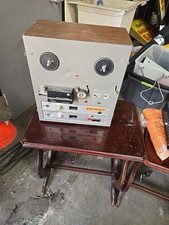AKAI 1800