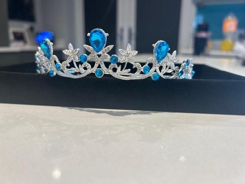 Blue crystal tiara crown - blue,