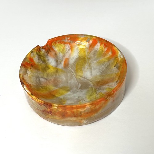 Resin retro 70s style ashtray - retro,